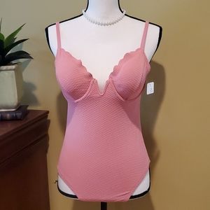 NWT Jessica Simpson bathing suite.